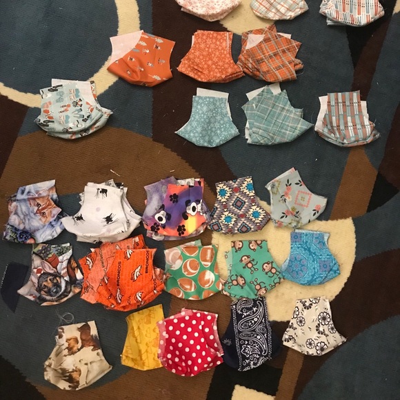 Hand reusable two sided face masks - Picture 2 of 7